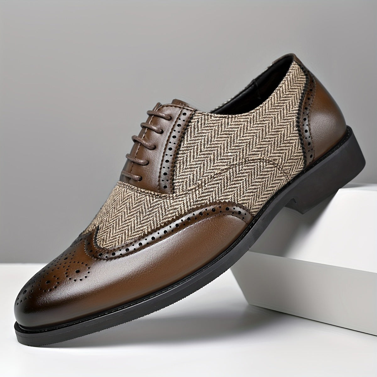Men's Lace-Up Brogue Oxfords Business Dress Shoes