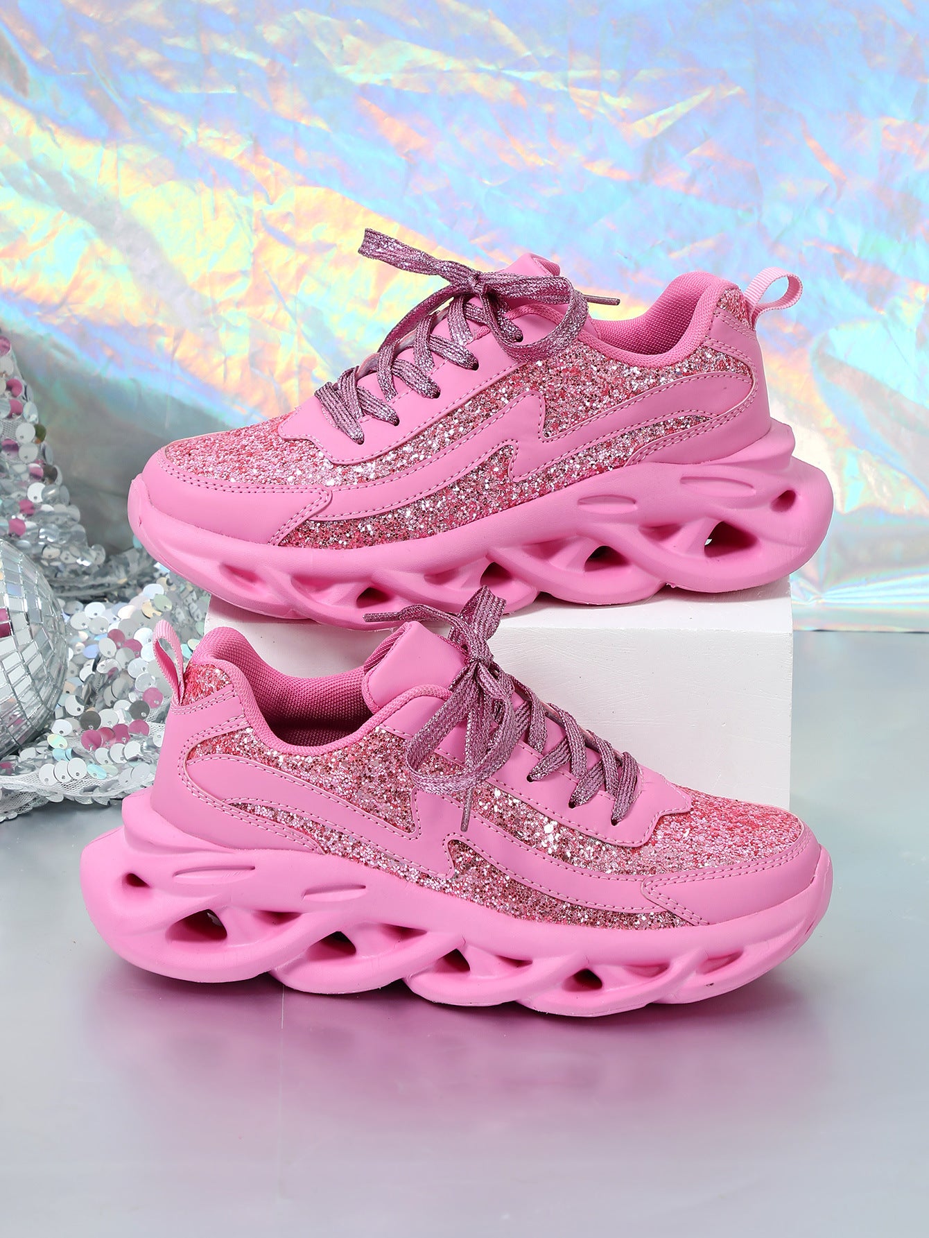 Trendy Glitter Sneakers - Bellkmart