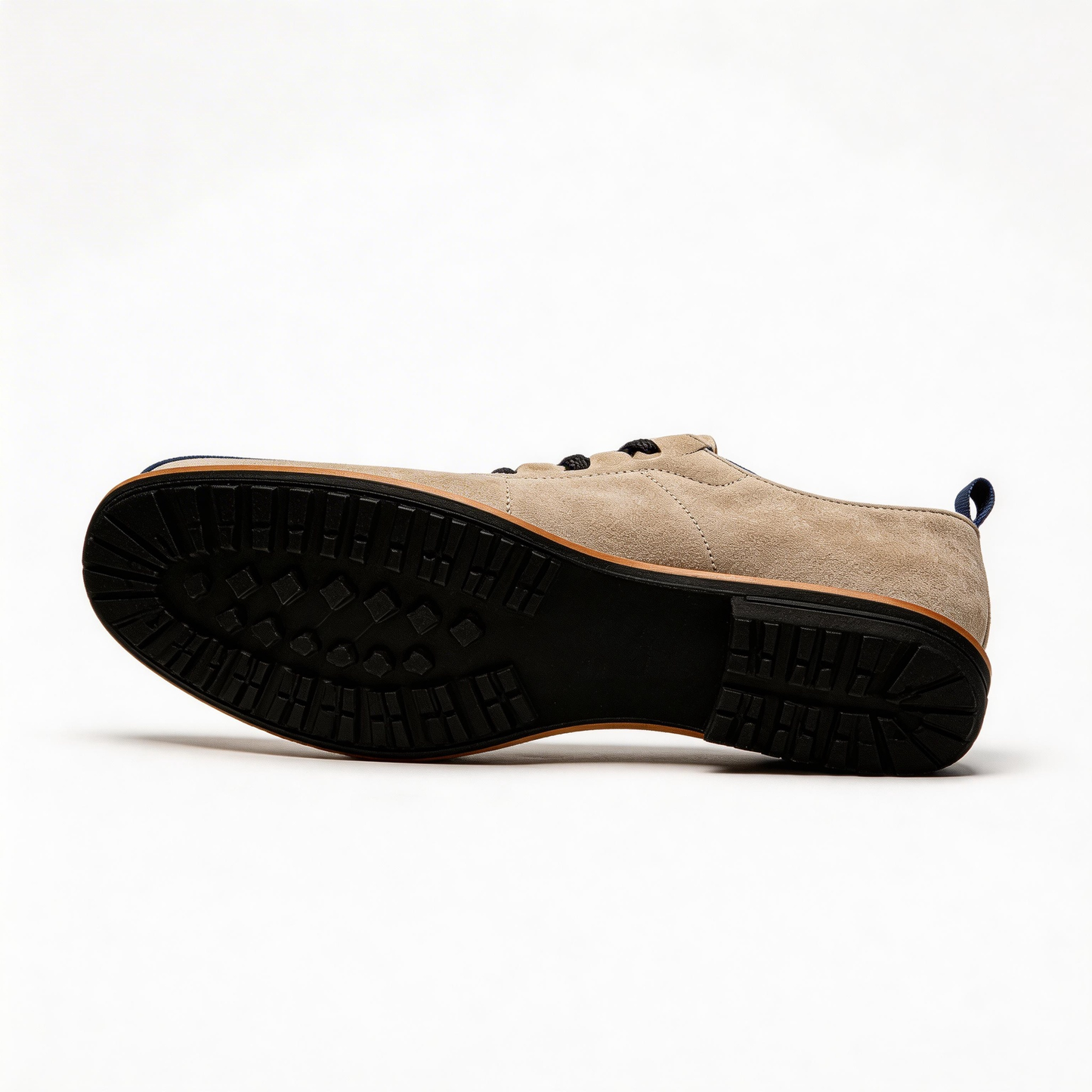 Versatile soft-soled patchwork hand-stitched leather shoes