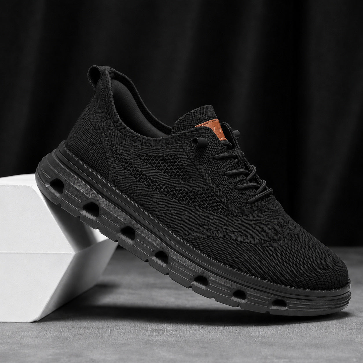 Men’s Breathable Knit Walking Sneakers – Lace-Up Casual Shoes in Black – studio detail view